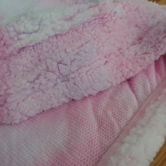 Fuzzy Hoodie - Picture 3 of 4